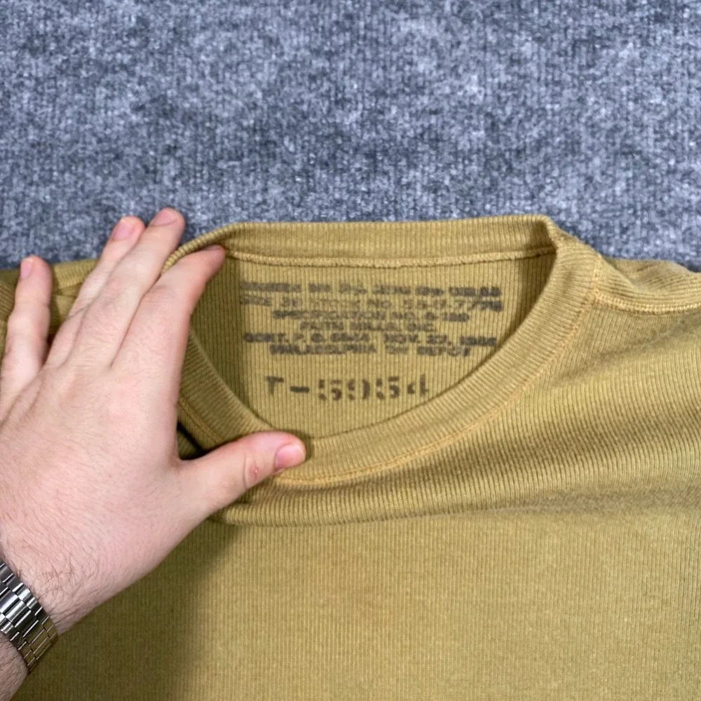 Vintage 1950 Military Wool Blend Thermal Undershirt Size 38‎ Olive Drab